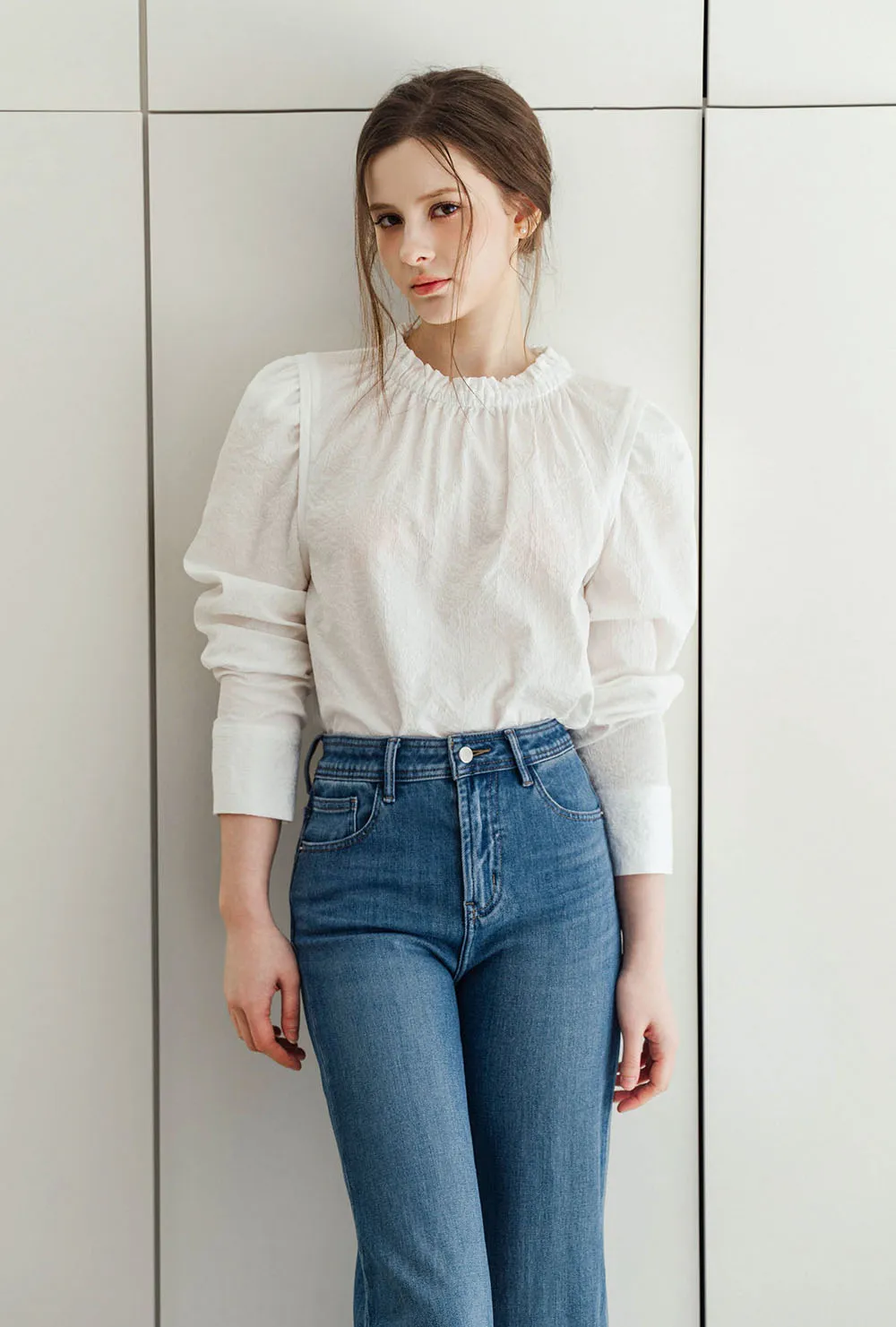 ハーフネックベーシックパフスリーブ長袖ギャザーブラウス | 詳細画像1