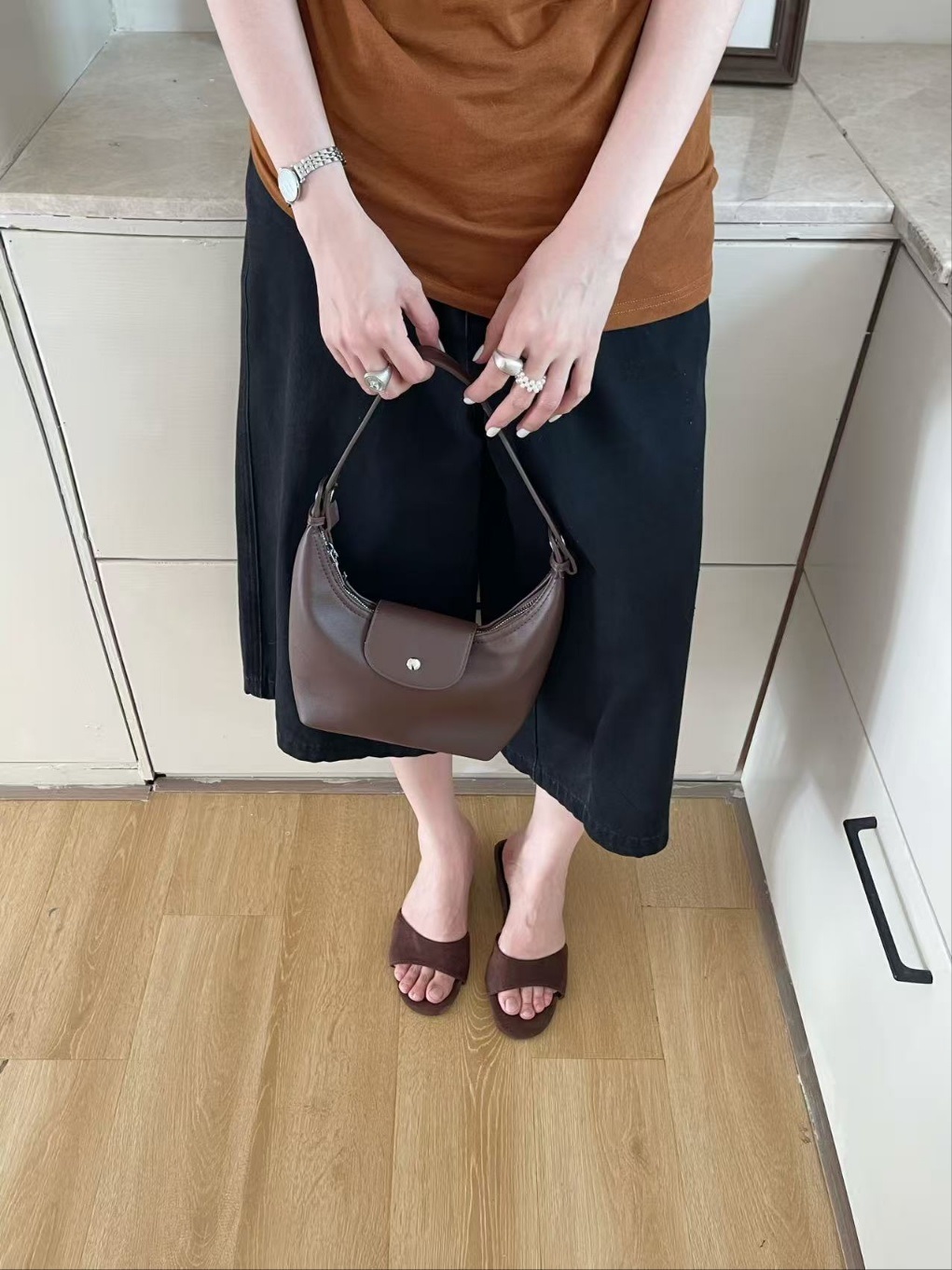 レザー調ジップアップスナップボタン無地トートバッグ | 詳細画像2