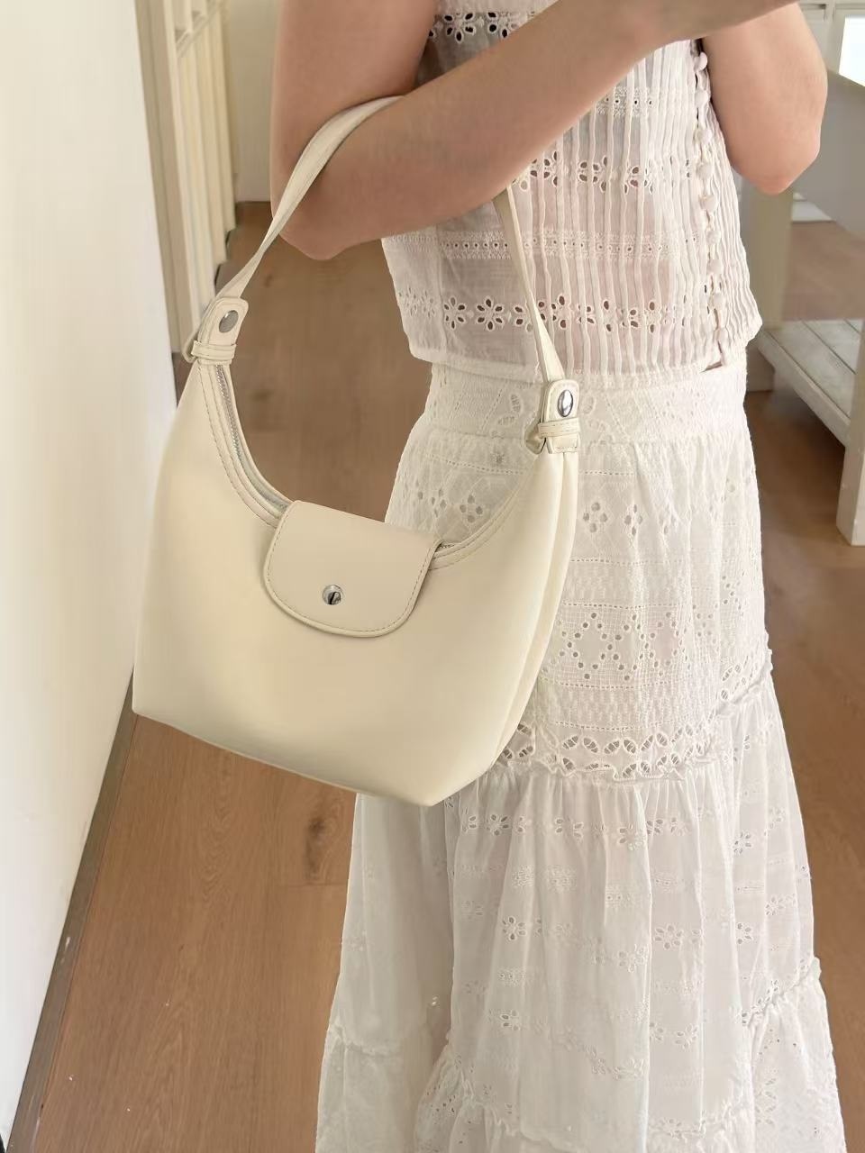 レザー調ジップアップスナップボタン無地トートバッグ | 詳細画像8