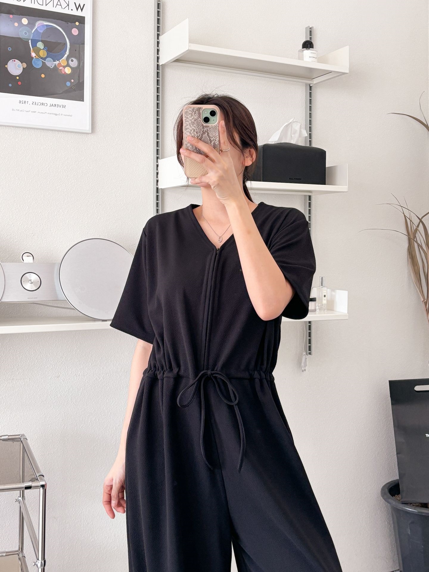 ジップアップVネックドローストリングラインロングルーズ半袖ワイドドロップショルダー無地オールインワン | 詳細画像32