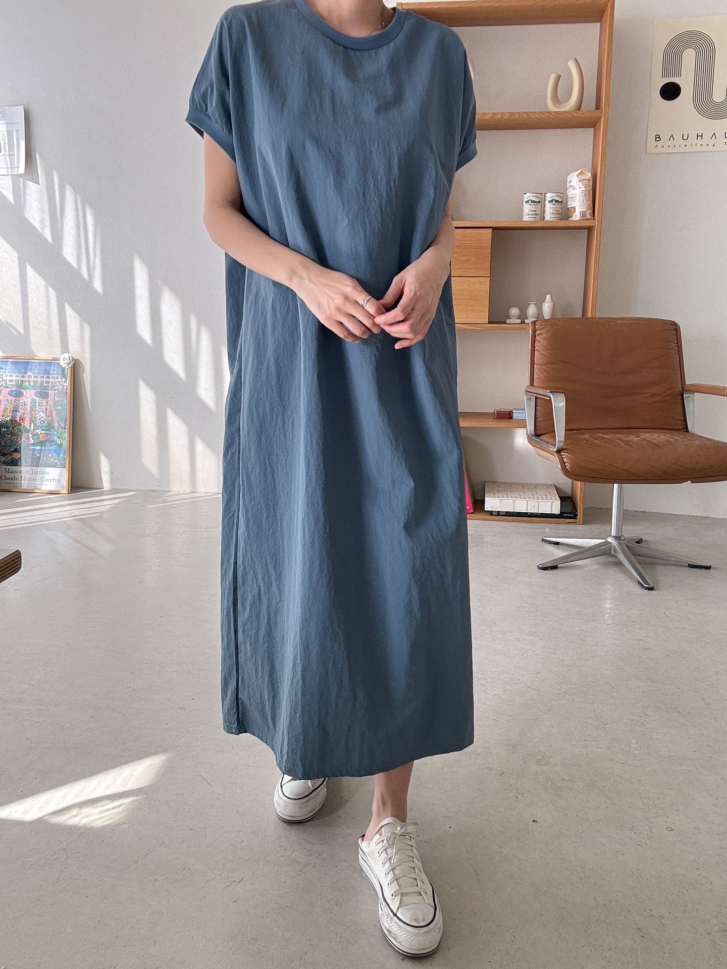 ナイロンラウンドネックフレンチスリーブラグランオーバーサイズマキシルーズ半袖Hライン(ロング丈)無地ワンピース | 詳細画像27