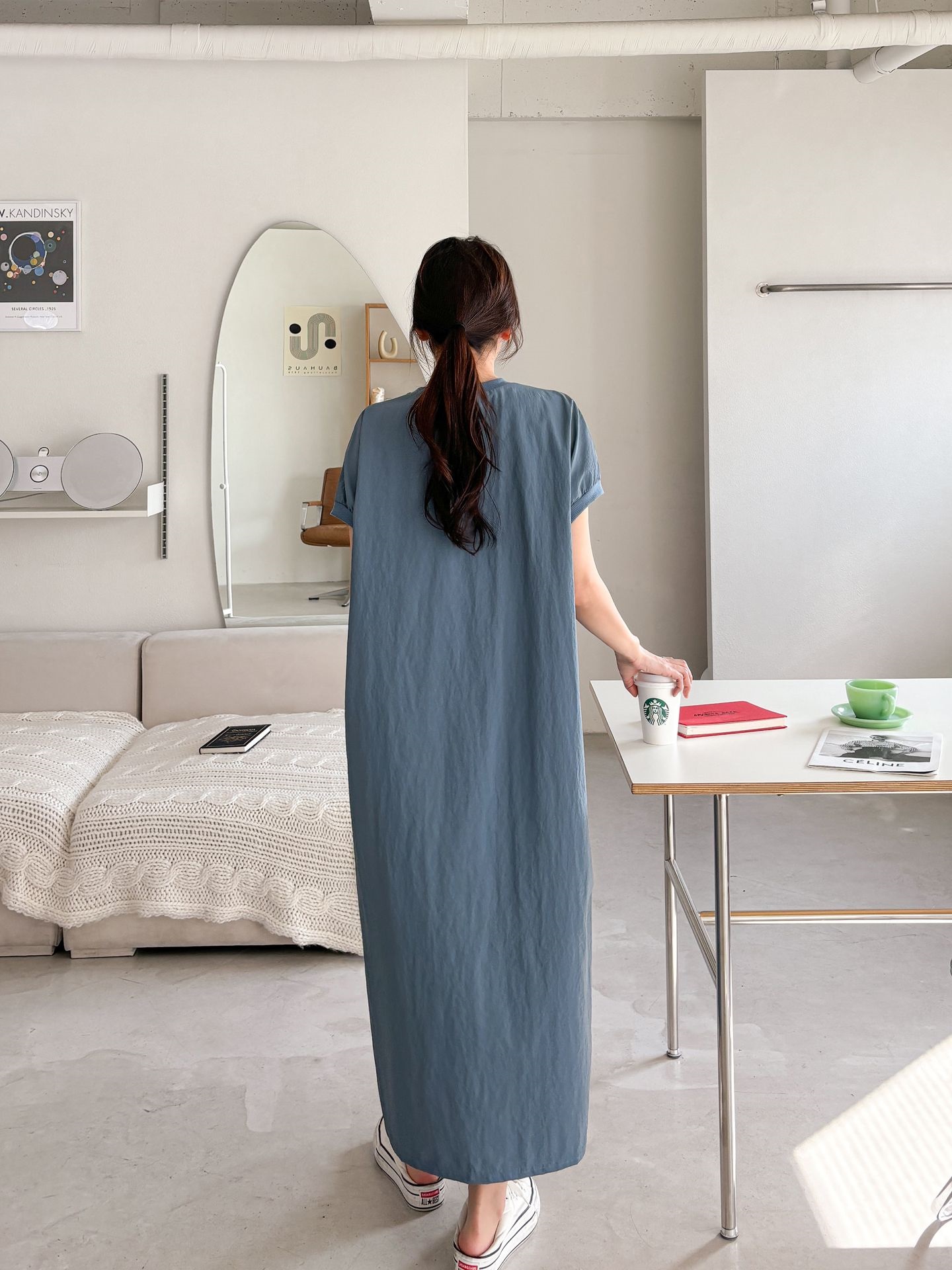 ナイロンラウンドネックフレンチスリーブラグランオーバーサイズマキシルーズ半袖Hライン(ロング丈)無地ワンピース | 詳細画像33