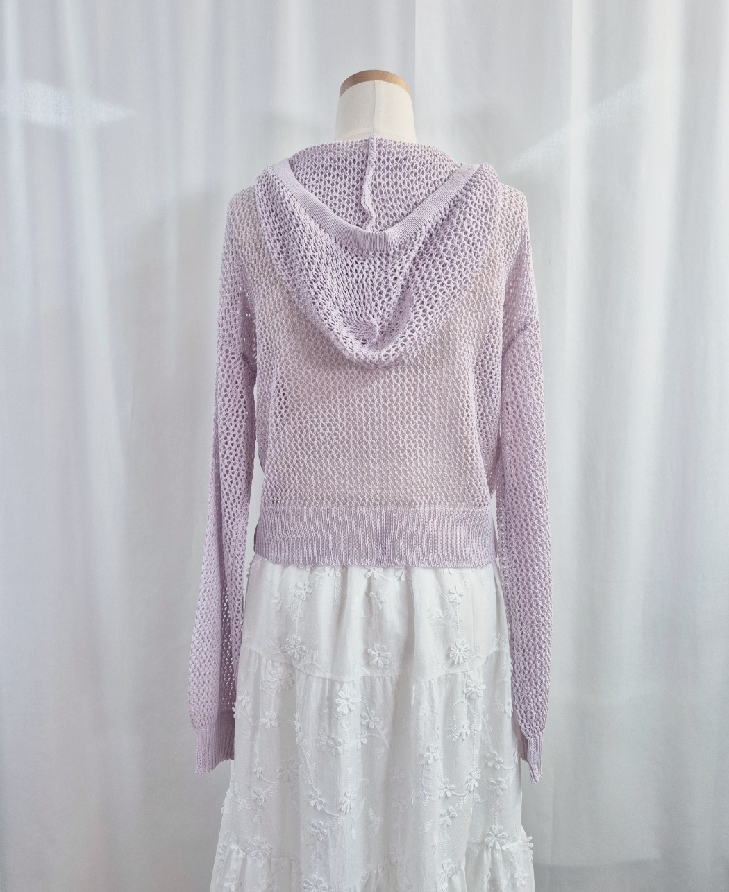 アクリルジップアップフードパンチングルーズ長袖セミクロップドドロップショルダークロシェカーディガン | 詳細画像13