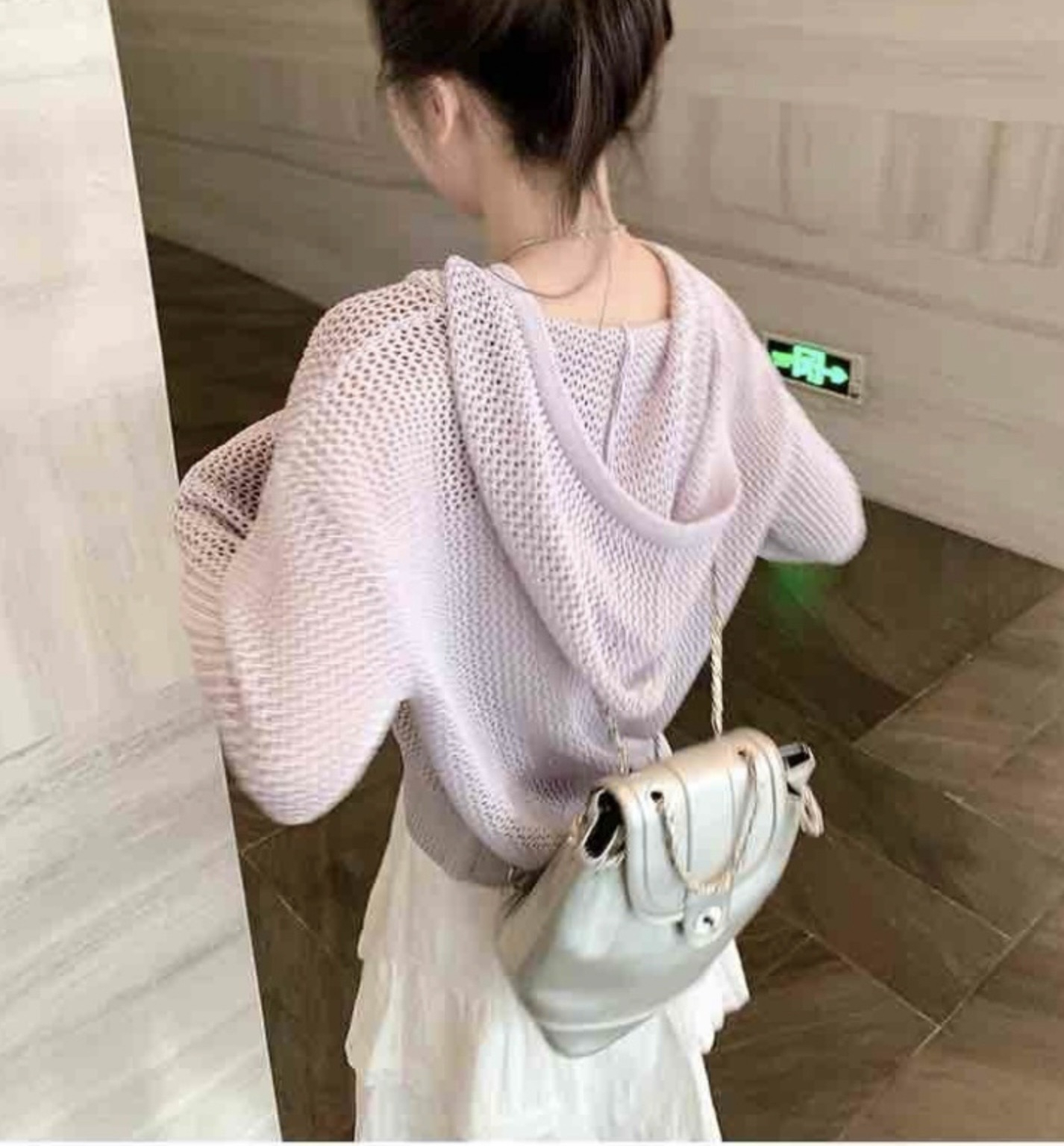 アクリルジップアップフードパンチングルーズ長袖セミクロップドドロップショルダークロシェカーディガン | 詳細画像5