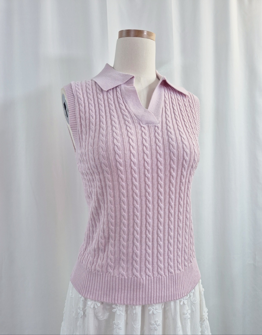 ウール混Vネックオープンカラーベーシックケーブルニットベスト | 詳細画像13