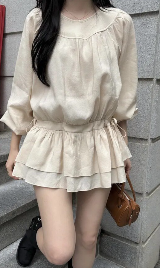 ラウンドネックシャーリングドローストリングラッフルティアードラインパフスリーブ長袖フレアAラインミニ無地ワンピース | 詳細画像5