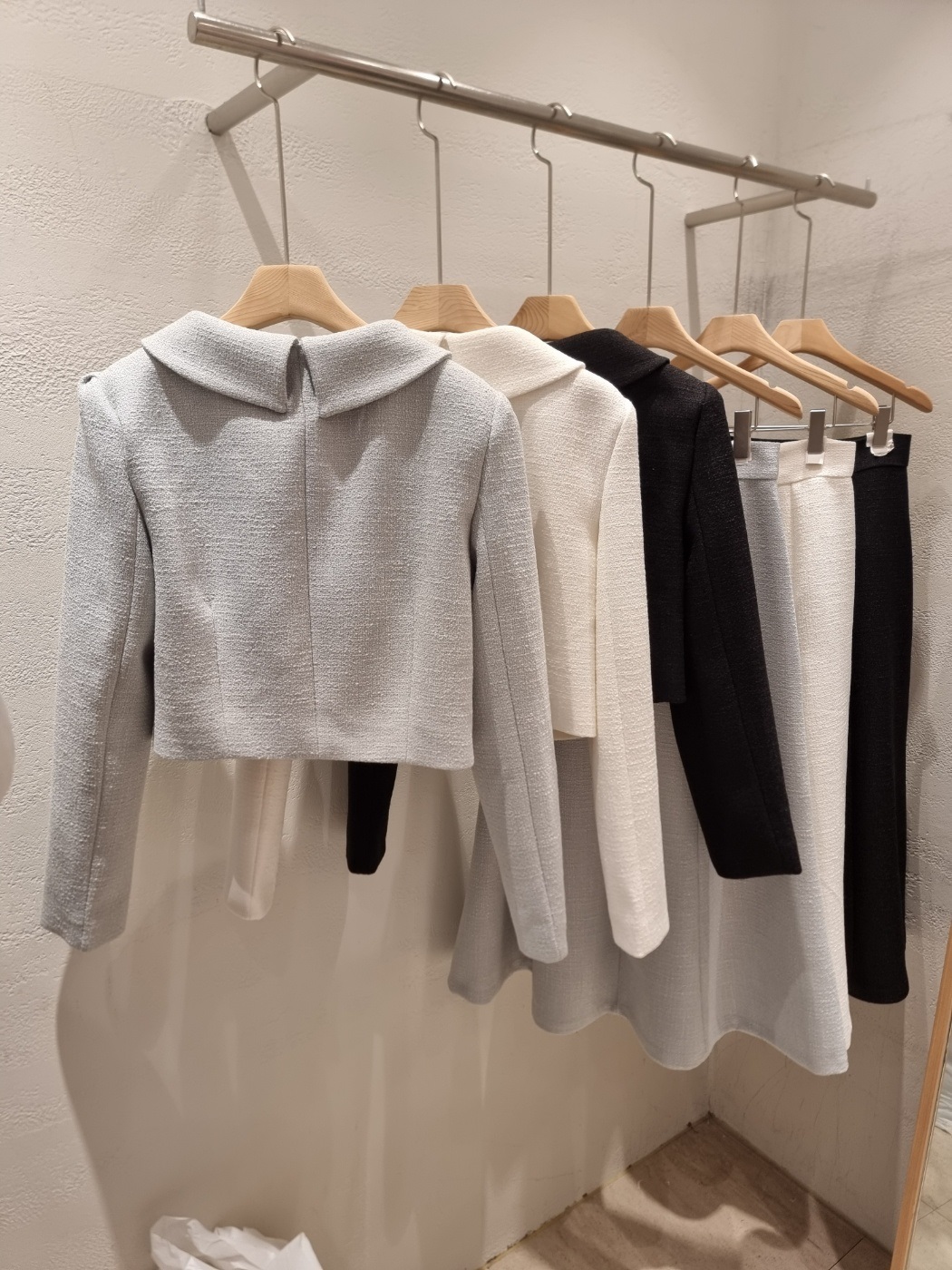 ツイードボタンVネック肩パッドラインパフスリーブロング長袖フレアAライン無地ツーピース(トップス、ボトムス)スカートジャケット | 詳細画像23