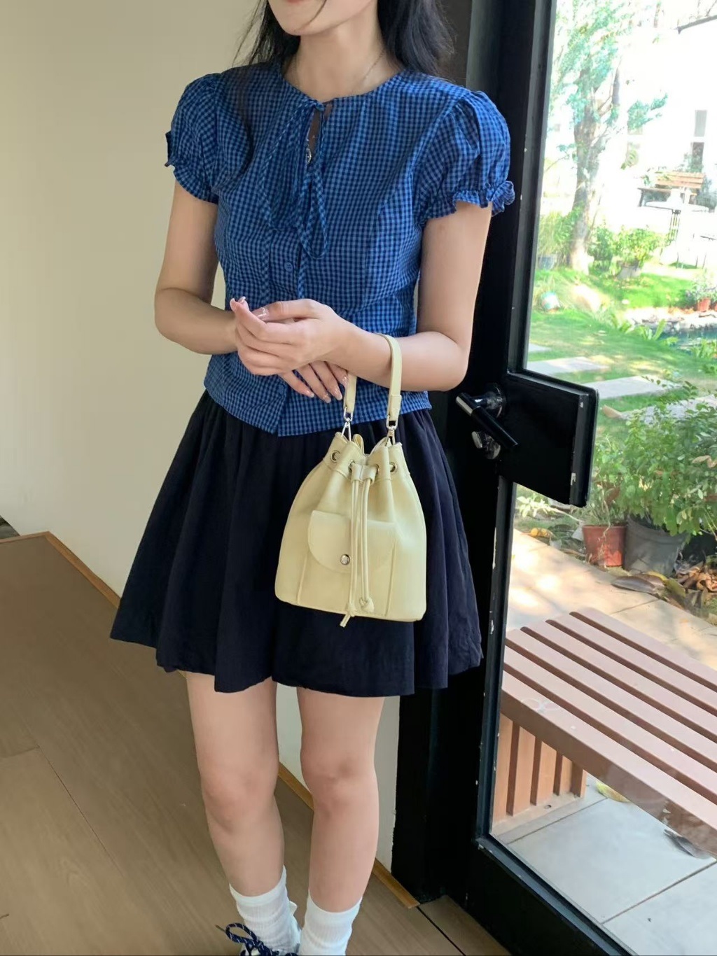 レザー調ボタンポケットドローコードノット無地ショルダーバッグストラップ付 | 詳細画像6