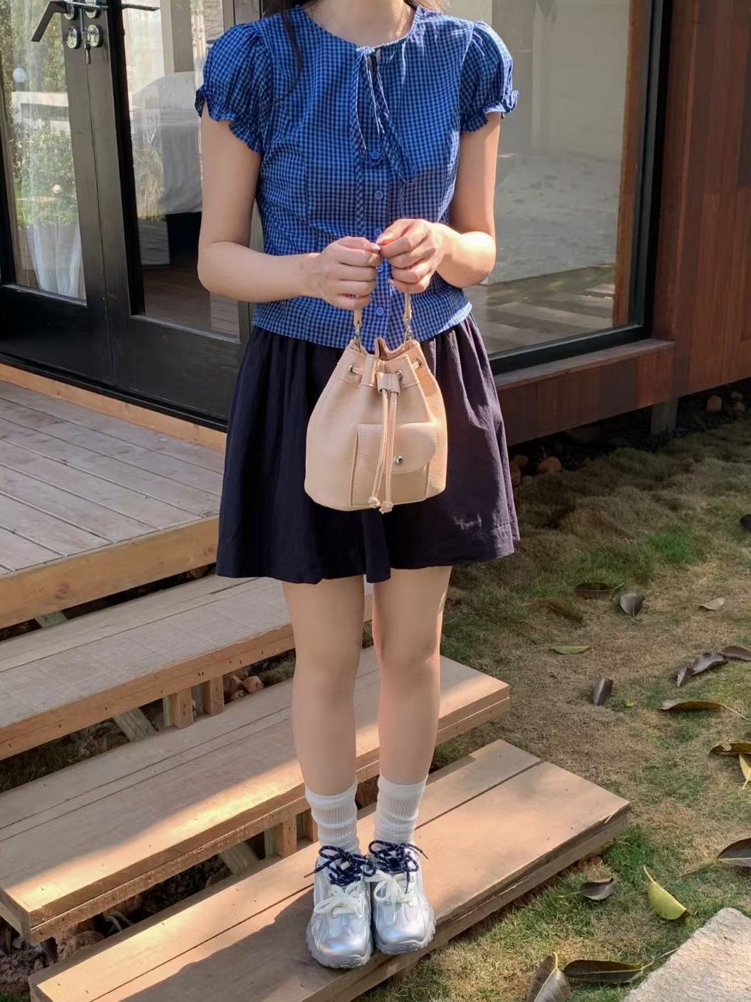 レザー調ボタンポケットドローコードノット無地ショルダーバッグストラップ付 | 詳細画像12