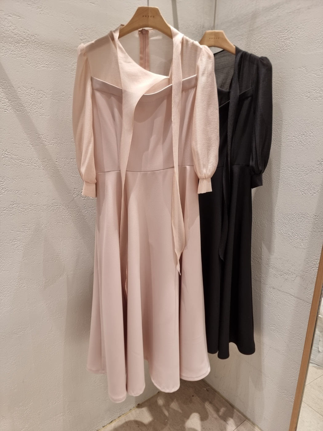 コンビボウタイパフスリーブロング7分袖フレアAライン無地ワンピース | 詳細画像19