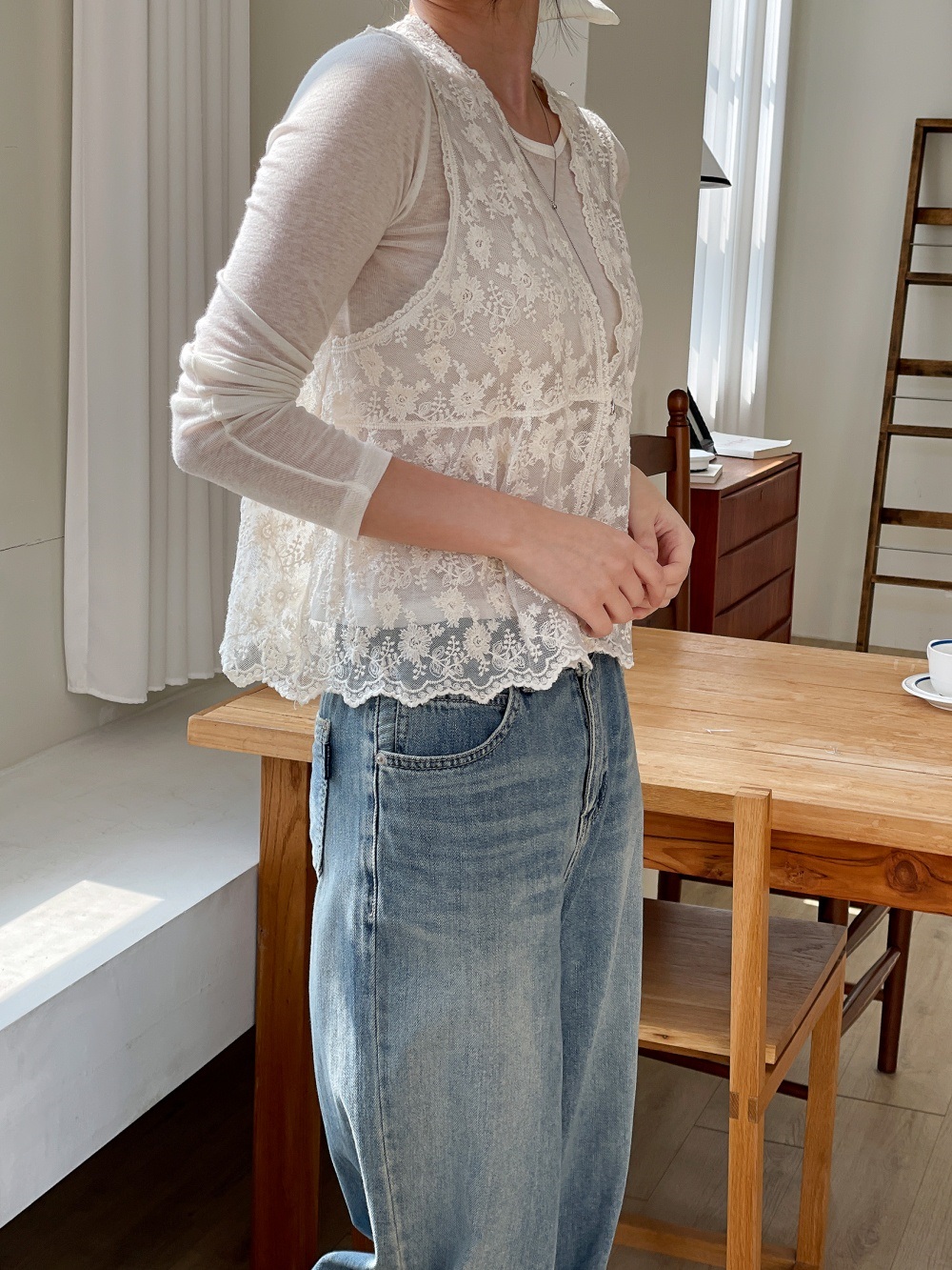 シースルーボタンVネックベスト | 詳細画像17