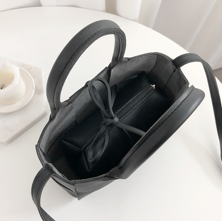 レザー調ショルダーバッグショルダーバッグ | 詳細画像13