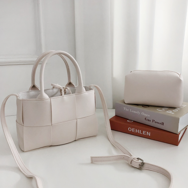 レザー調ショルダーバッグショルダーバッグ | 詳細画像16