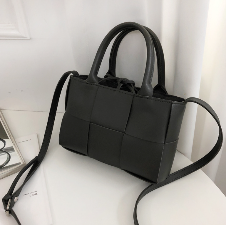 レザー調ショルダーバッグショルダーバッグ | 詳細画像22