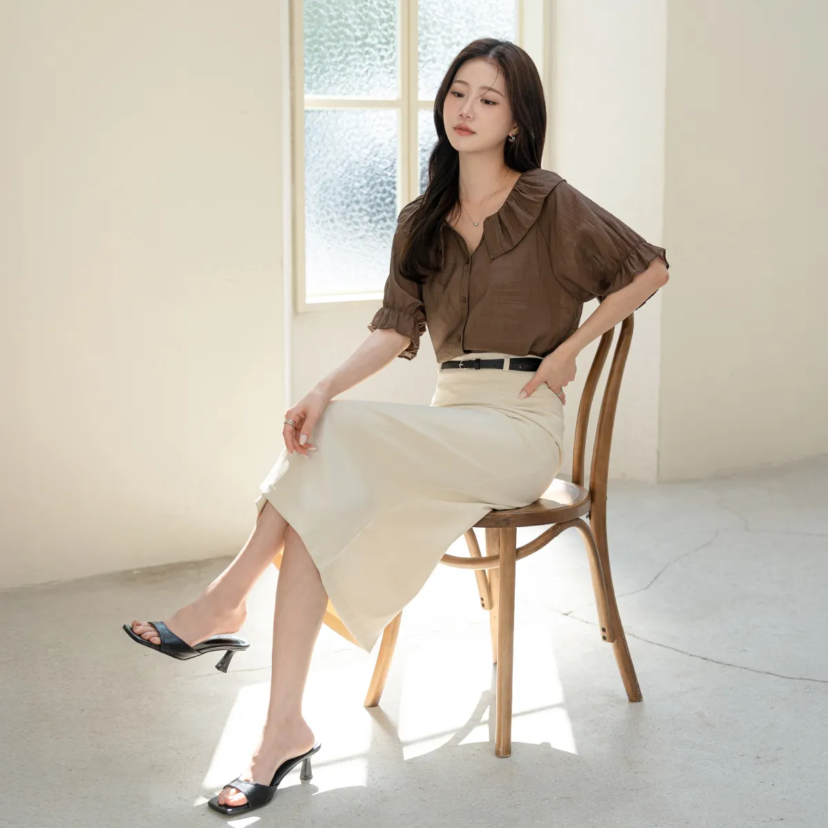 ループロングスリットラインヒドゥンジッパー無地スカートベルト付 | MONO AT.D | 詳細画像3