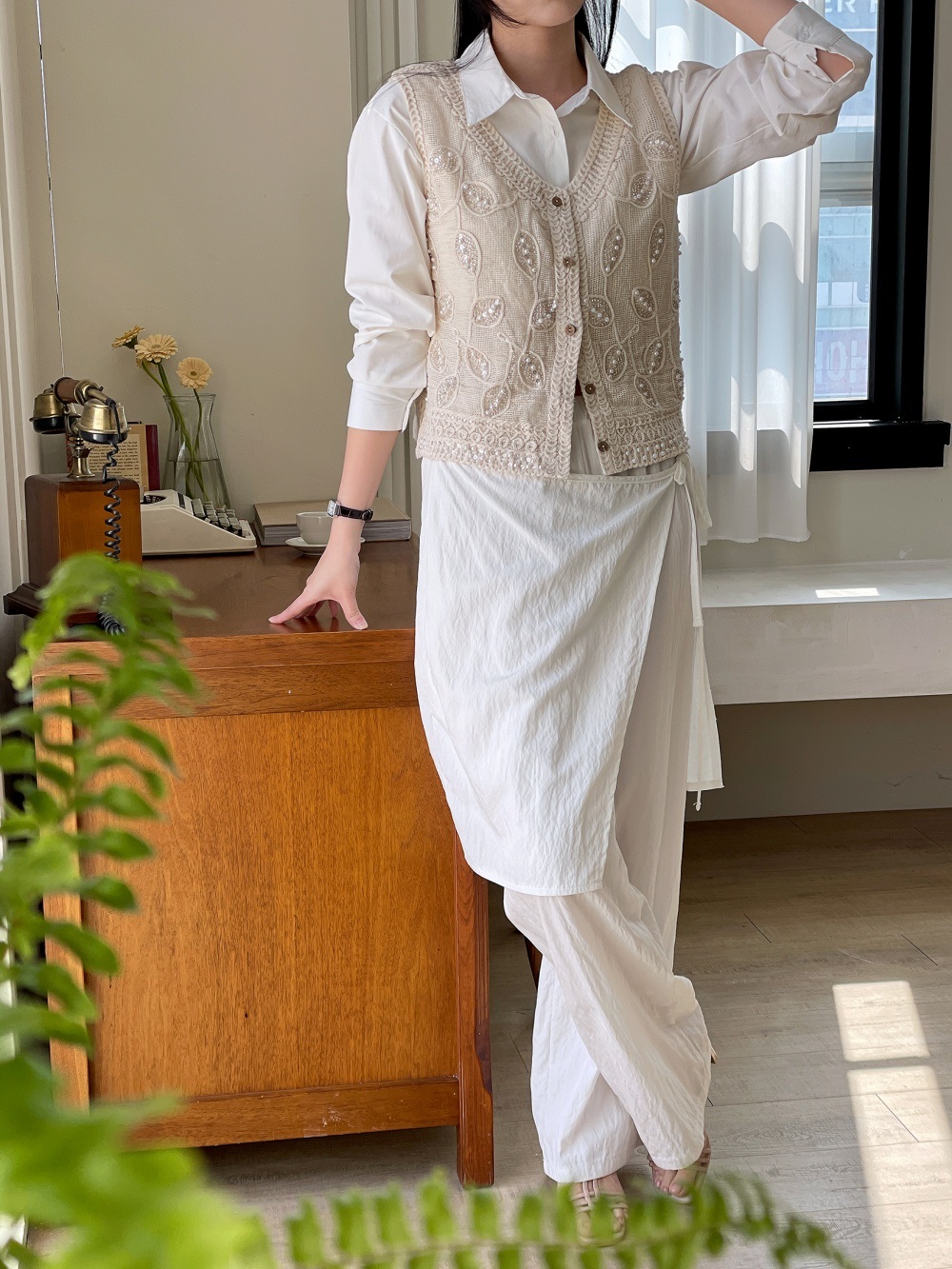 レースエコパールボタンVネックビスチェ | 詳細画像3