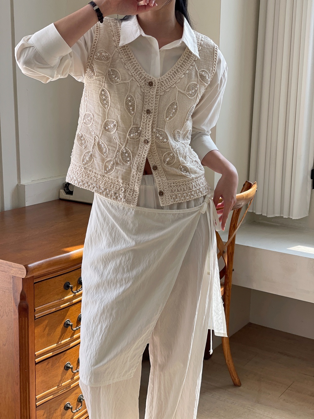 レースエコパールボタンVネックビスチェ | 詳細画像15