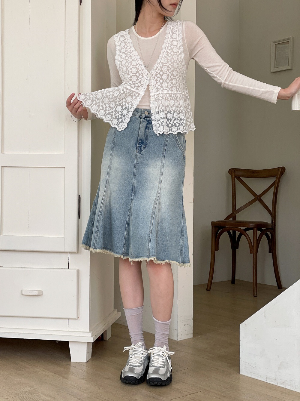 花柄レースボタンVネックビスチェ | 詳細画像4