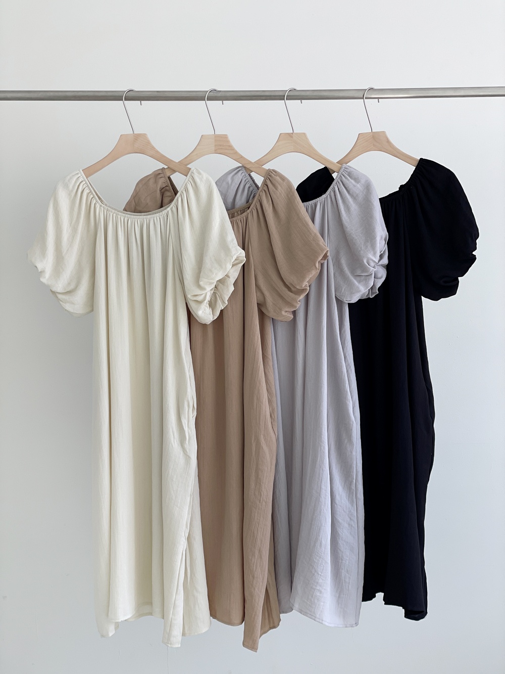 オフショルダーポケットバルーンロング半袖ワンピースストラップ付 | 詳細画像18