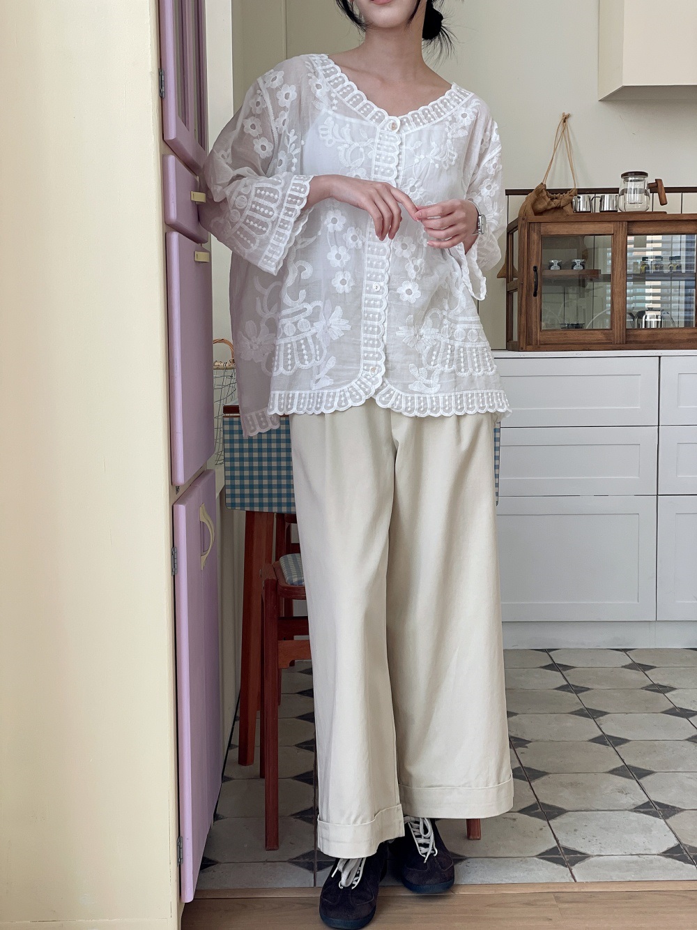 コットン花柄レースボタンVネックメロウ長袖ブラウス | 詳細画像6