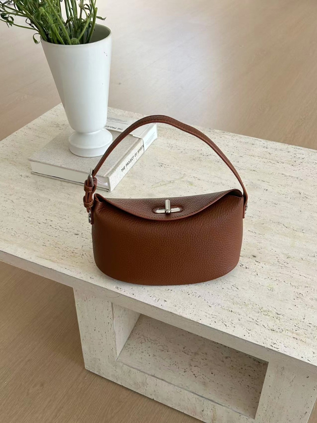 レザー調Hラインショルダーバッグポーチ付 | 詳細画像11