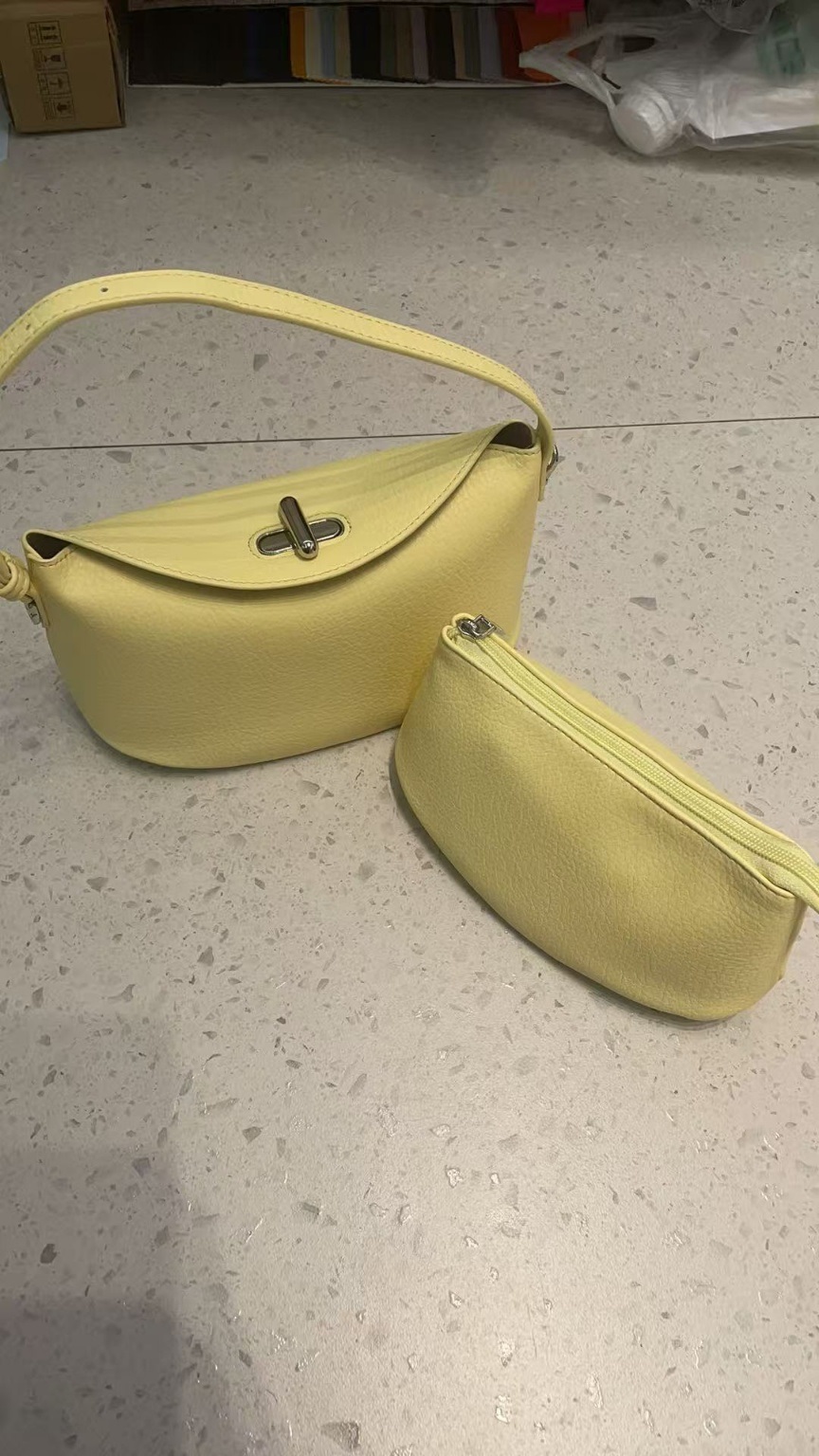 レザー調Hラインショルダーバッグポーチ付 | 詳細画像16