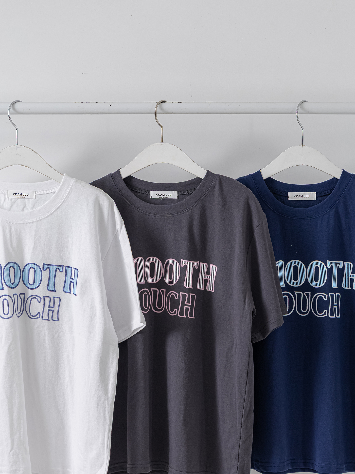 コットンラウンドネック半袖レタリング刺繍Tシャツ | 詳細画像3