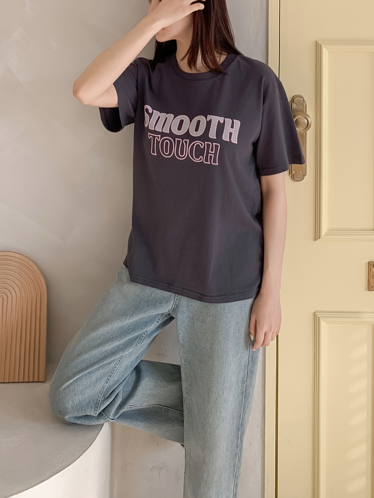 コットンラウンドネック半袖レタリング刺繍Tシャツ | 詳細画像9