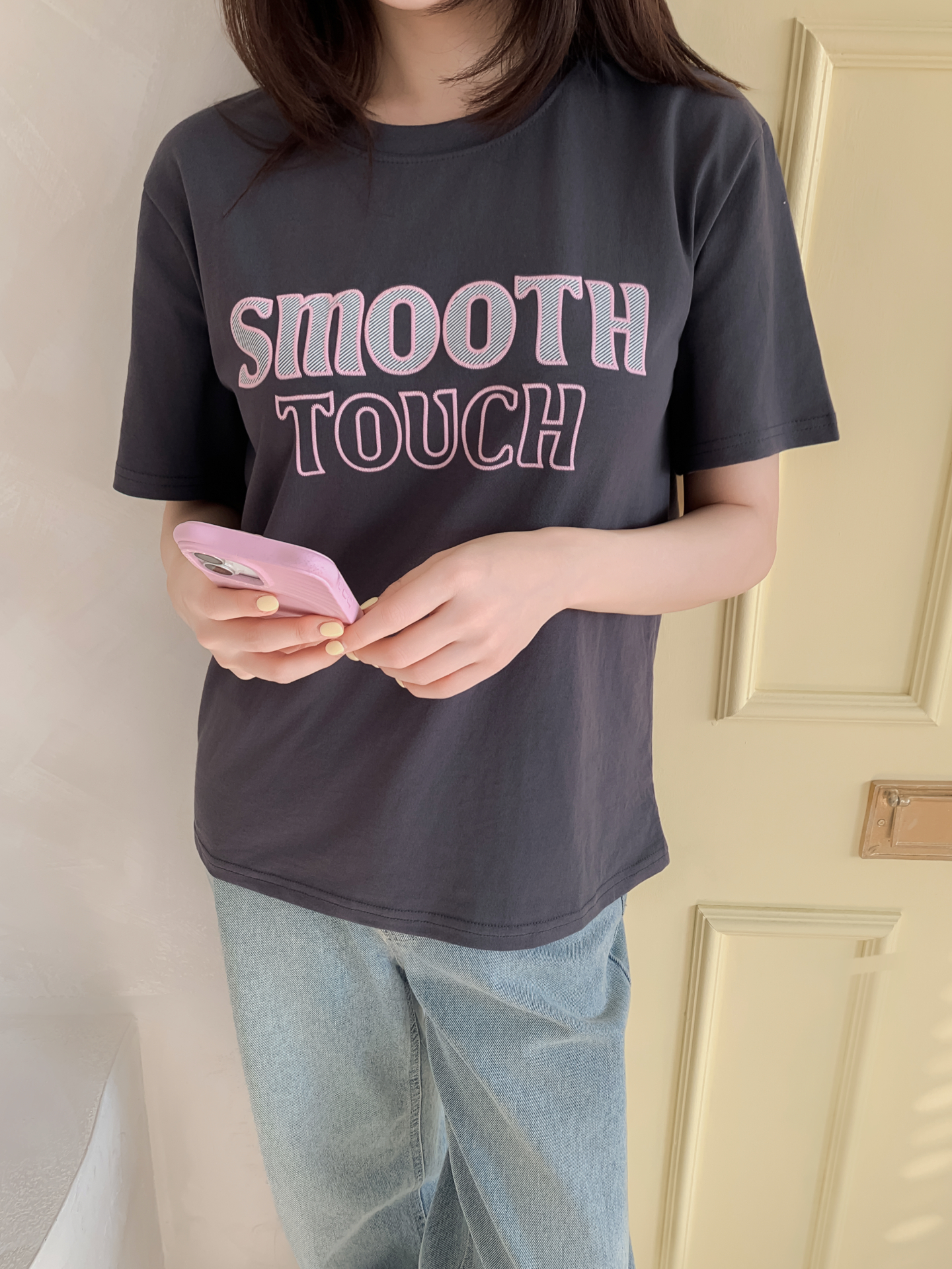 コットンラウンドネック半袖レタリング刺繍Tシャツ | 詳細画像17