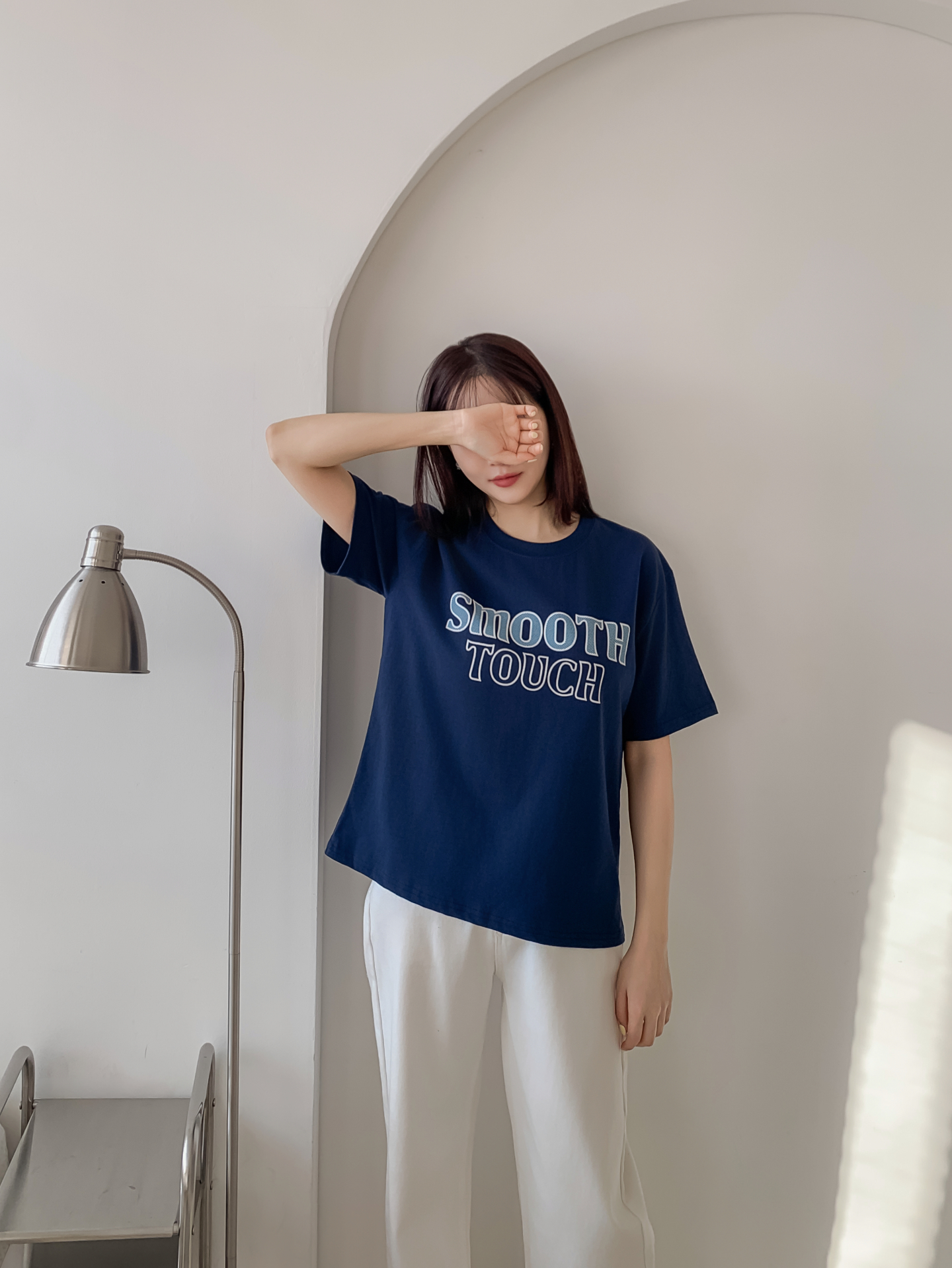 コットンラウンドネック半袖レタリング刺繍Tシャツ | 詳細画像19