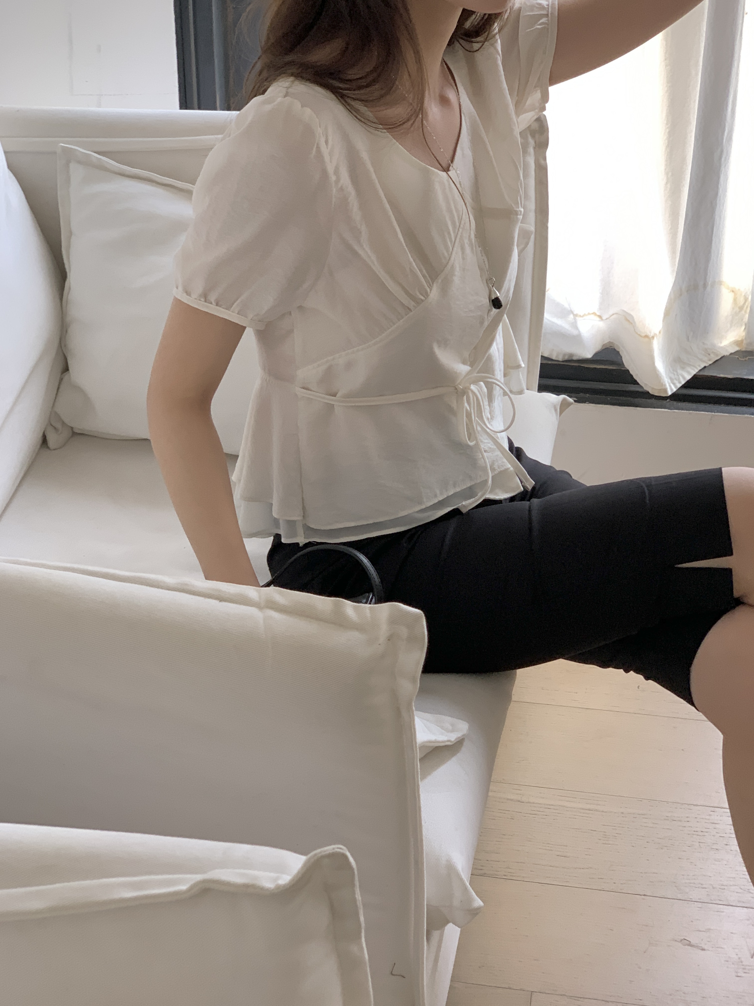 ボタンストラップラウンドネック半袖ブラウス | 詳細画像9