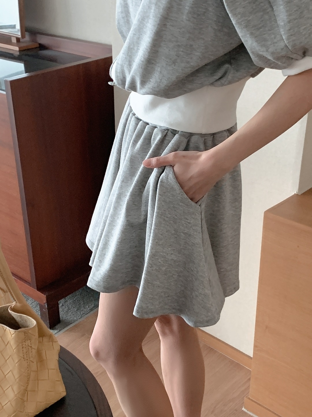 ラウンドネックポケットウエストゴムショート半袖Aラインフェイクボタンセットアップ | 詳細画像6