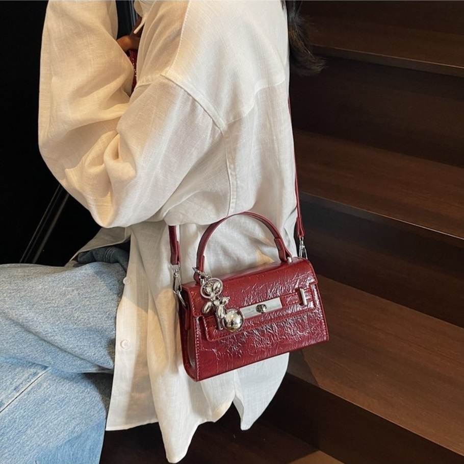 レザー調Hラインカラーショルダーバッグ | 詳細画像12