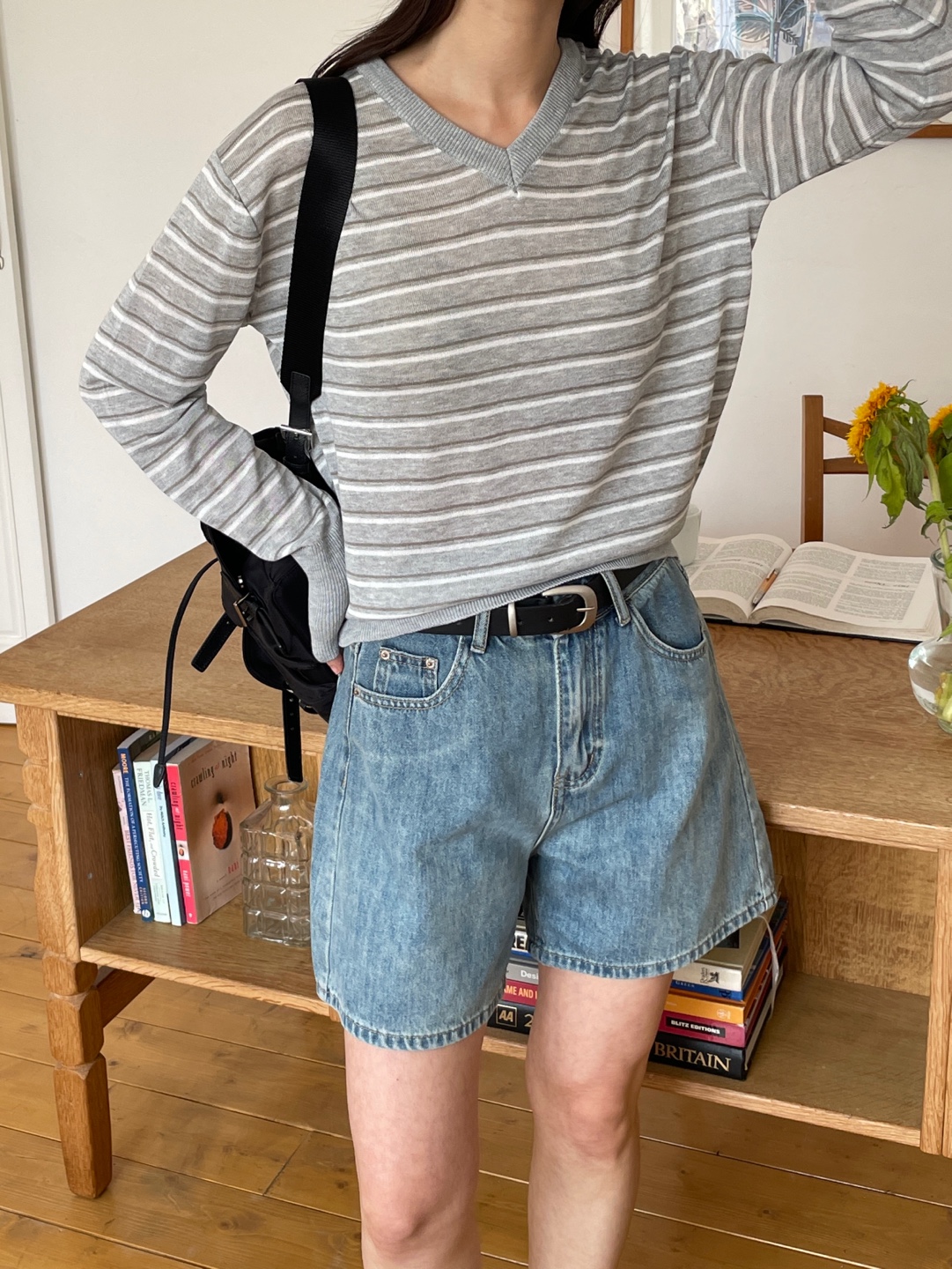 Vネックボクシールーズ長袖配色Tシャツ | 詳細画像13