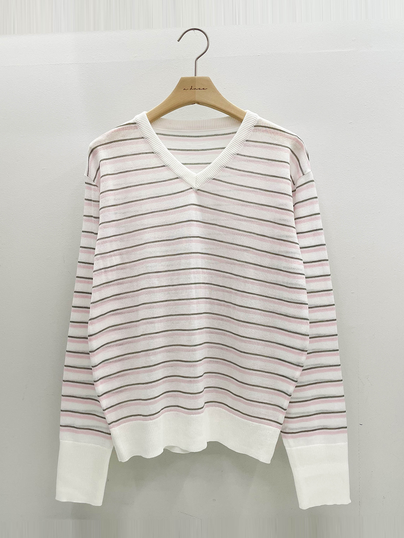 Vネックボクシールーズ長袖配色Tシャツ | 詳細画像18