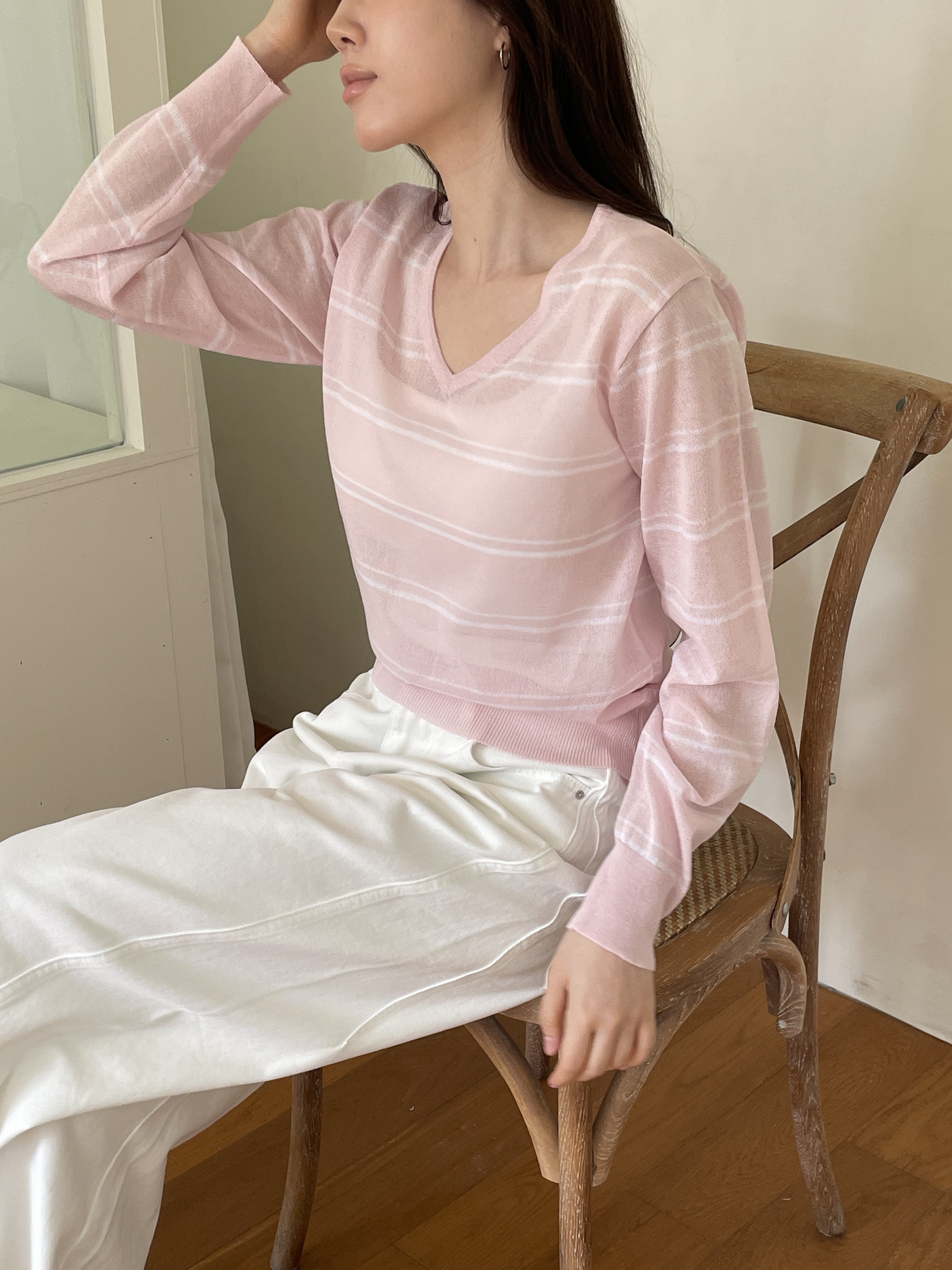 Vネックベーシック長袖ボーダー配色ニット | 詳細画像5