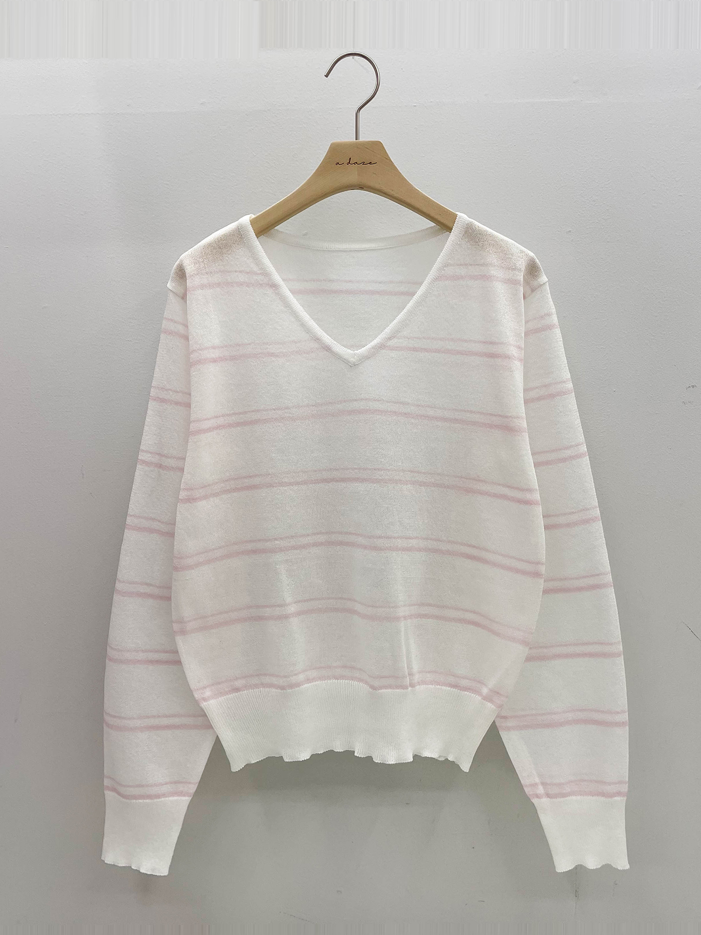 Vネックベーシック長袖ボーダー配色ニット | 詳細画像14