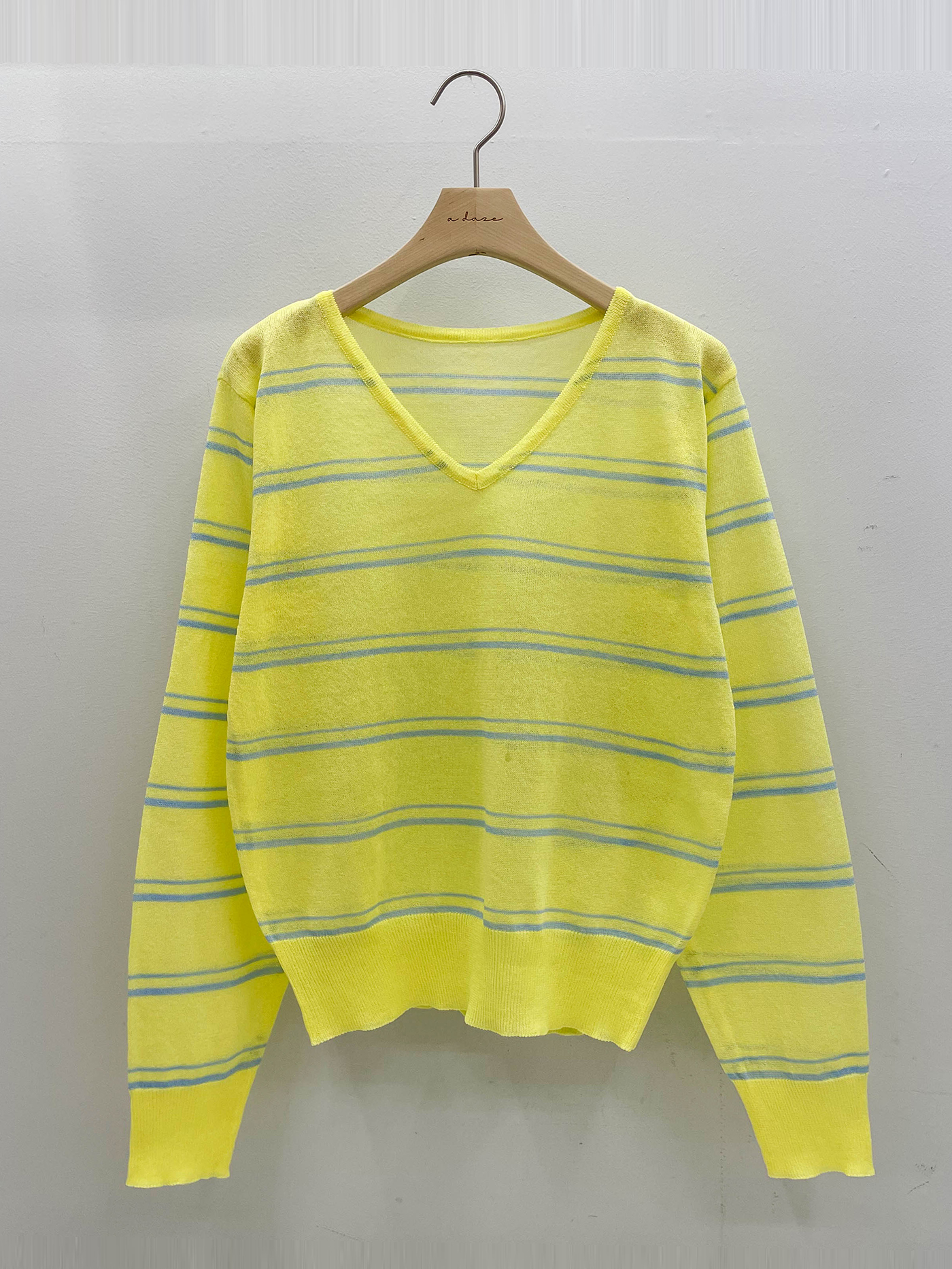 Vネックベーシック長袖ボーダー配色ニット | 詳細画像15
