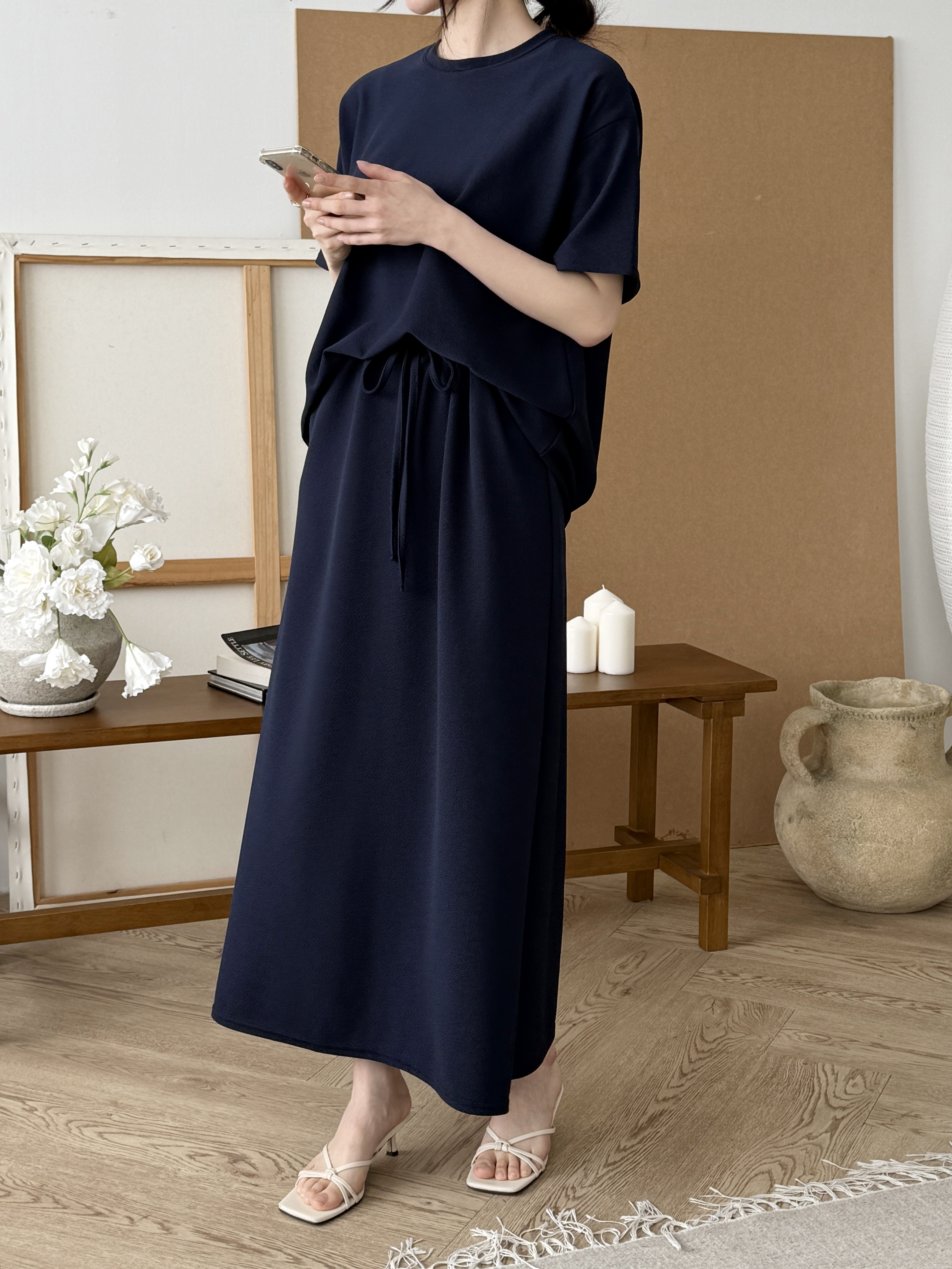 ラウンドネックベーシックウエストゴムロング半袖セットアップスカートTシャツ | 詳細画像3