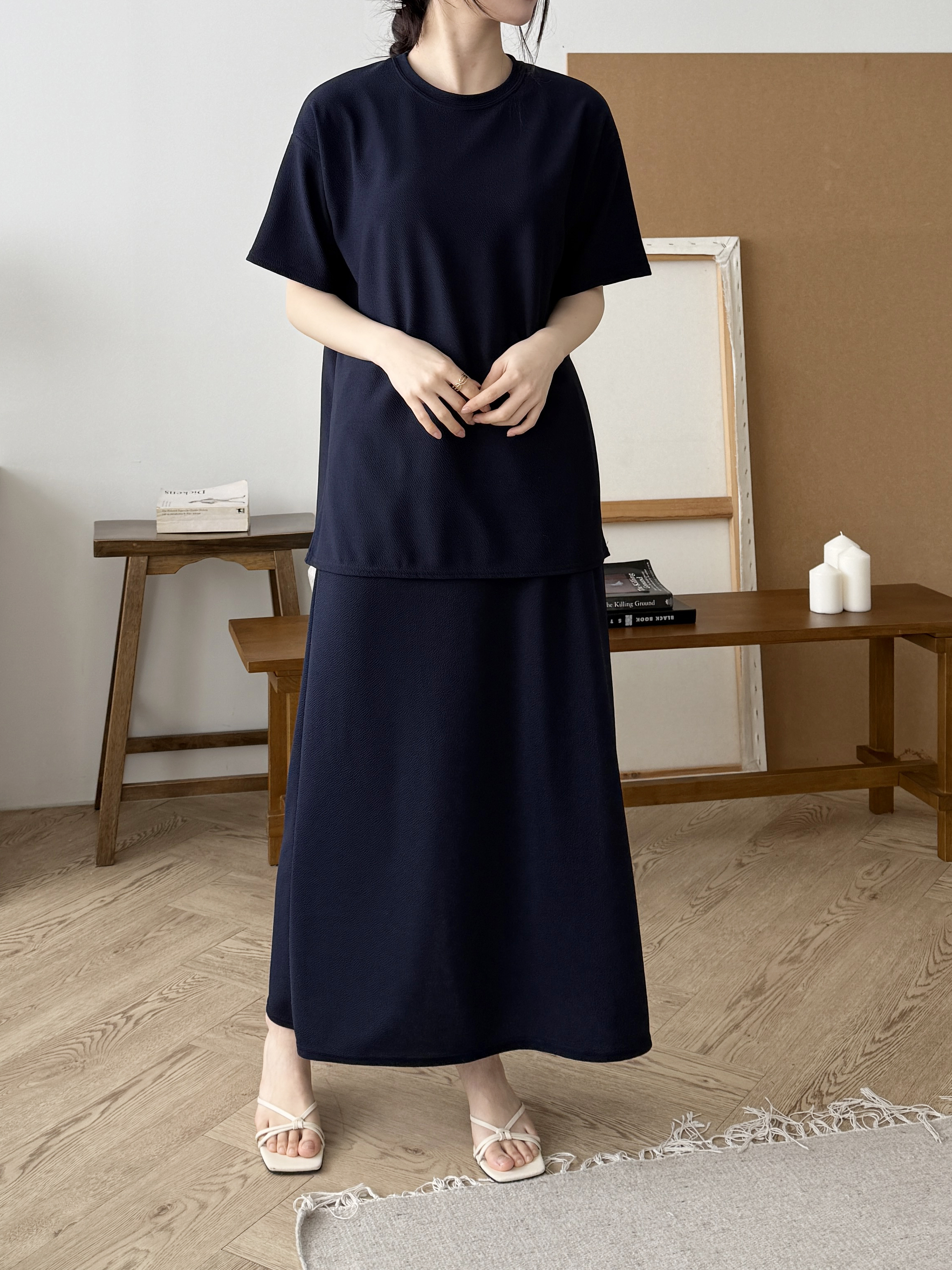 ラウンドネックベーシックウエストゴムロング半袖セットアップスカートTシャツ | 詳細画像4