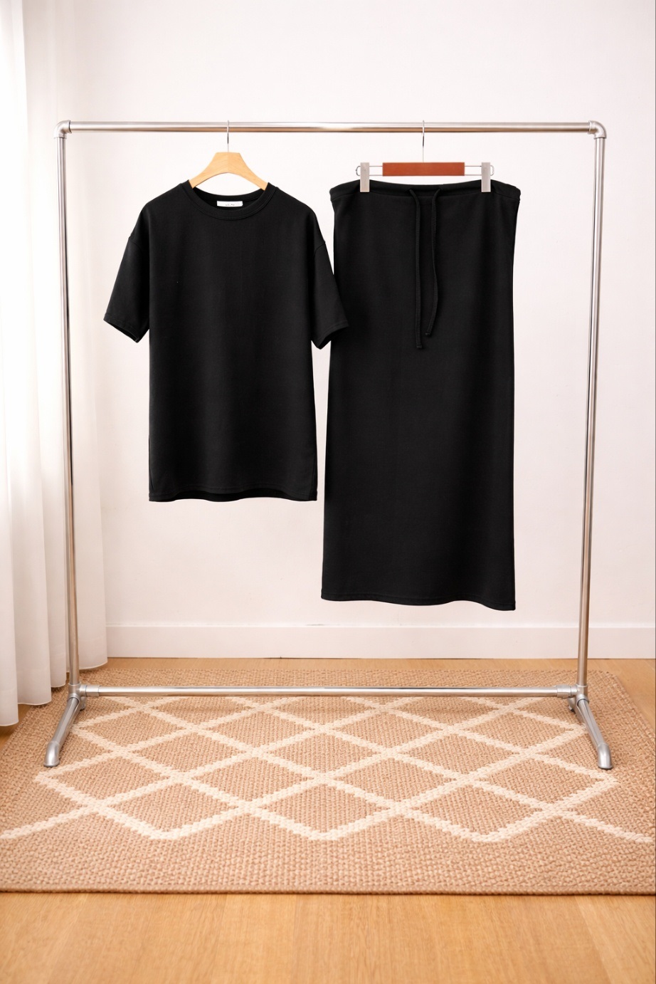 ラウンドネックベーシックウエストゴムロング半袖セットアップスカートTシャツ | 詳細画像13