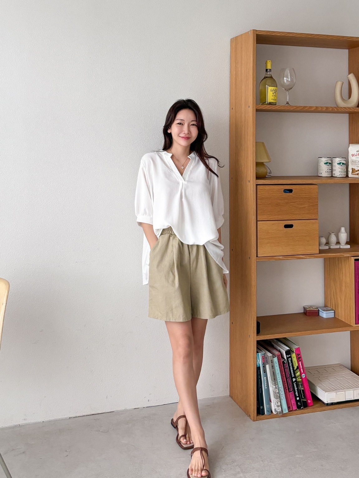 コットンポケットウエストゴムオーバーサイズミニ無地ショートパンツ | 詳細画像2