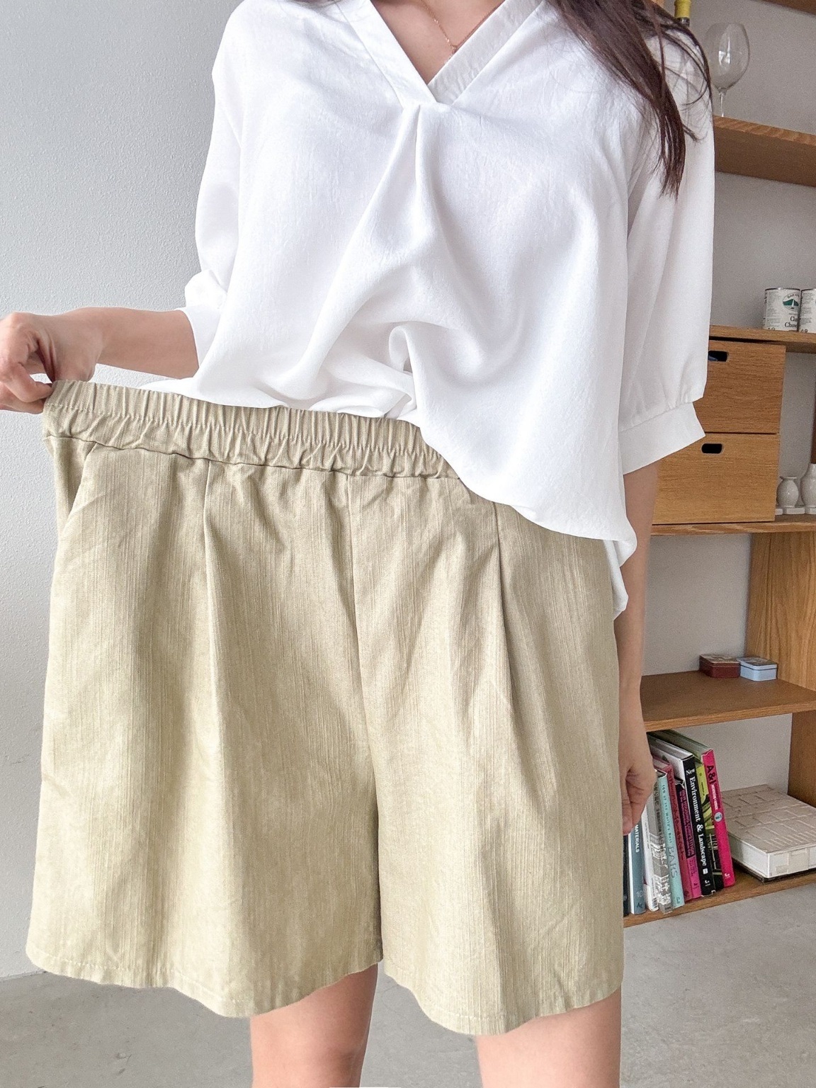 コットンポケットウエストゴムオーバーサイズミニ無地ショートパンツ | 詳細画像9