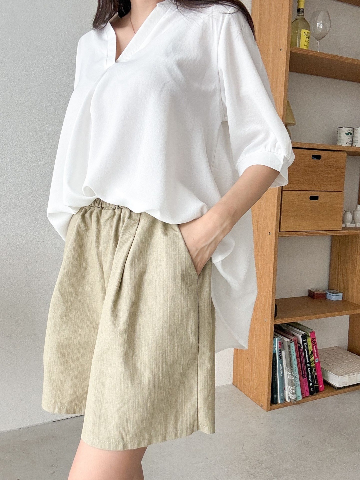 コットンポケットウエストゴムオーバーサイズミニ無地ショートパンツ | 詳細画像12