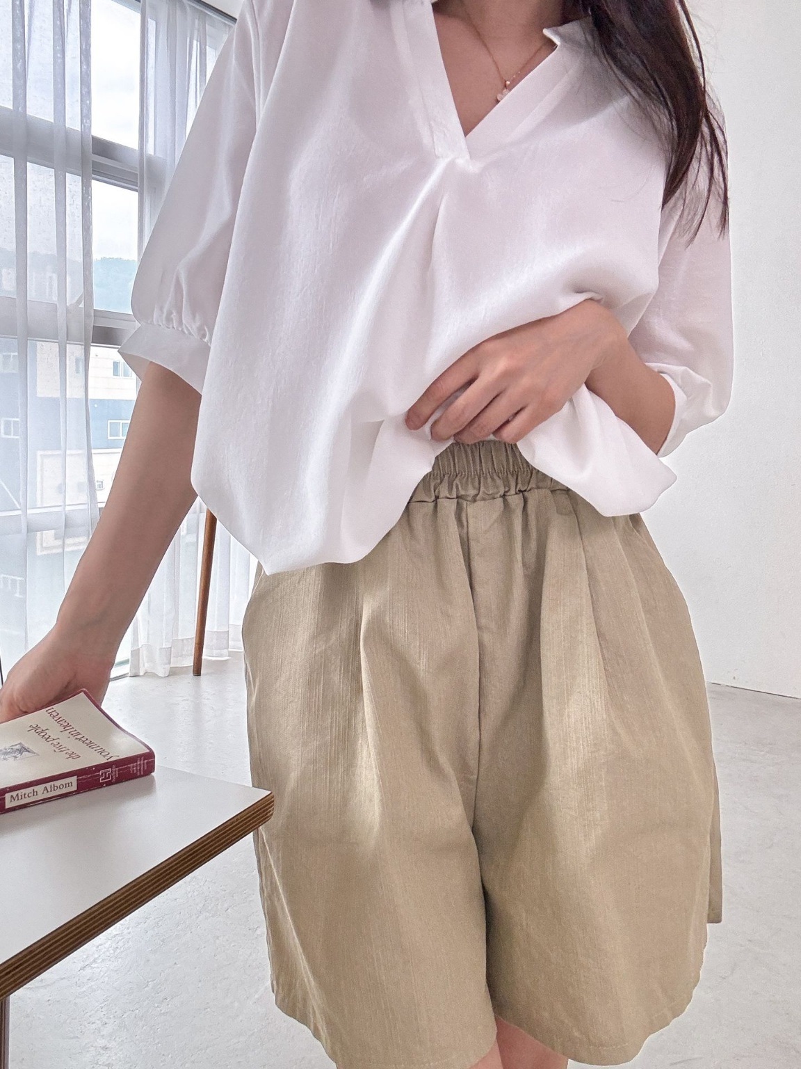 コットンポケットウエストゴムオーバーサイズミニ無地ショートパンツ | 詳細画像15