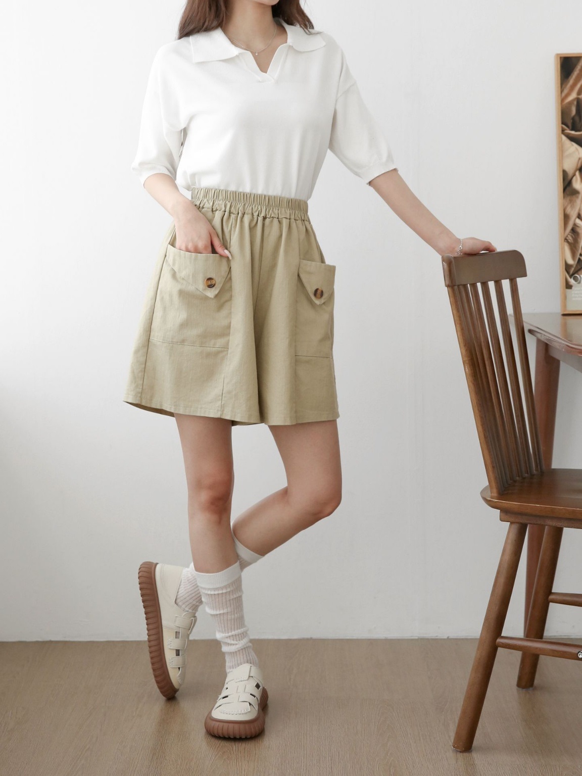 ポケットウエストゴムフェイクボタンハーフ無地ハーフパンツ | 詳細画像2