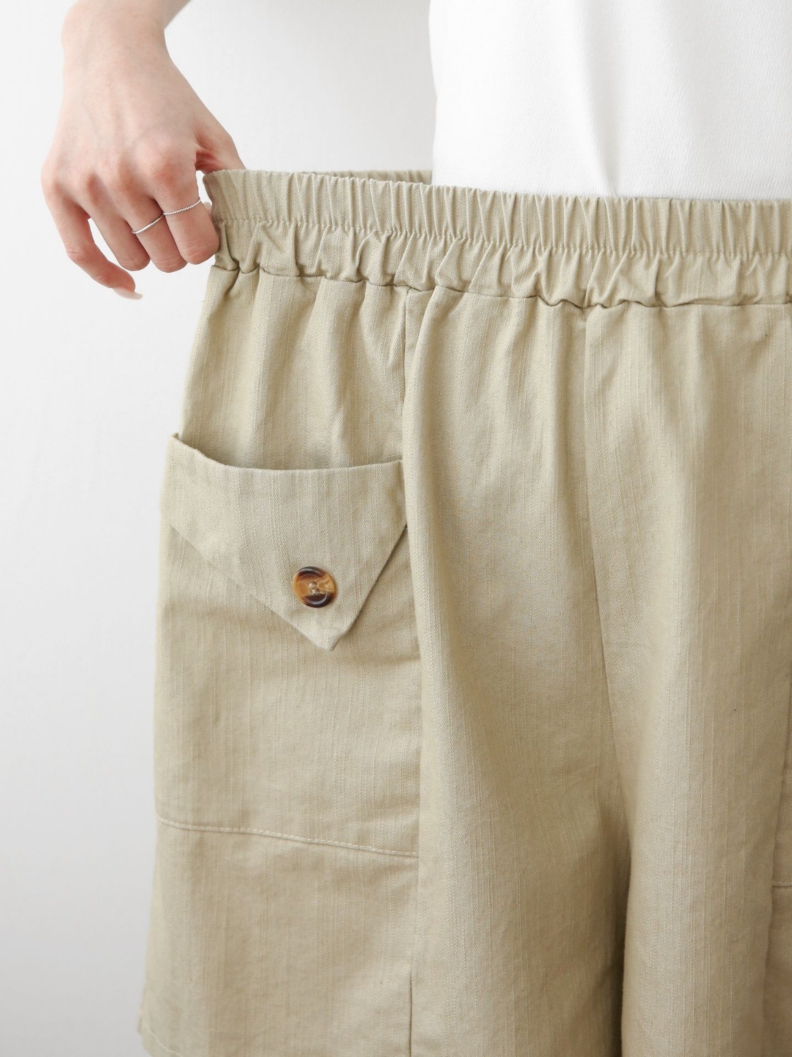 ポケットウエストゴムフェイクボタンハーフ無地ハーフパンツ | 詳細画像12