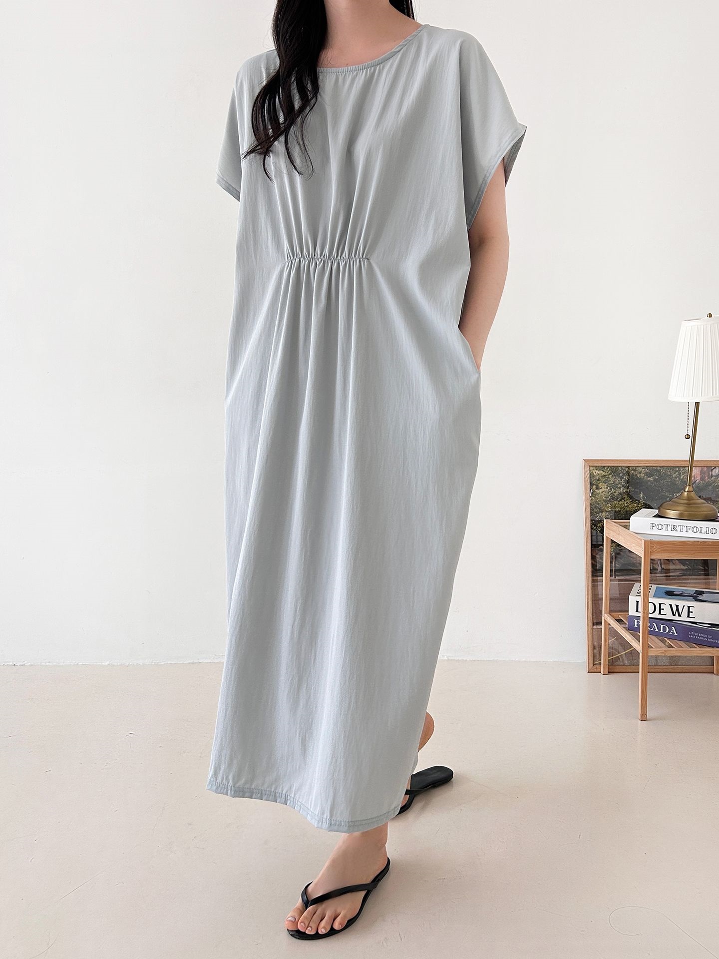 ラウンドネックシャーリングフレンチスリーブオーバーサイズマキシルーズ半袖Hライン(ロング丈)無地ワンピース | 詳細画像12