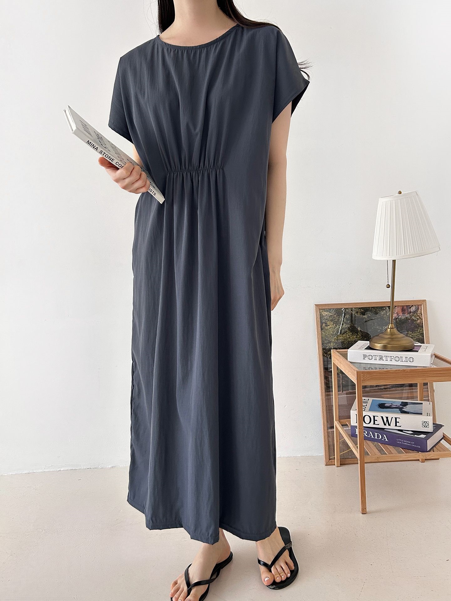 ラウンドネックシャーリングフレンチスリーブオーバーサイズマキシルーズ半袖Hライン(ロング丈)無地ワンピース | 詳細画像42