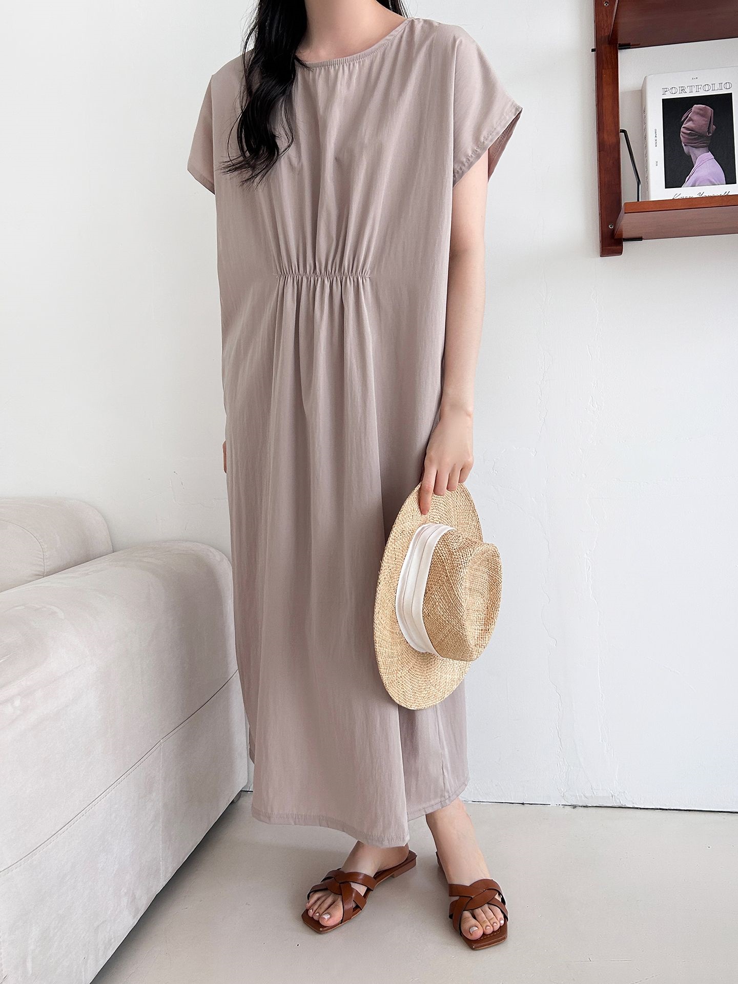 ラウンドネックシャーリングフレンチスリーブオーバーサイズマキシルーズ半袖Hライン(ロング丈)無地ワンピース | 詳細画像30